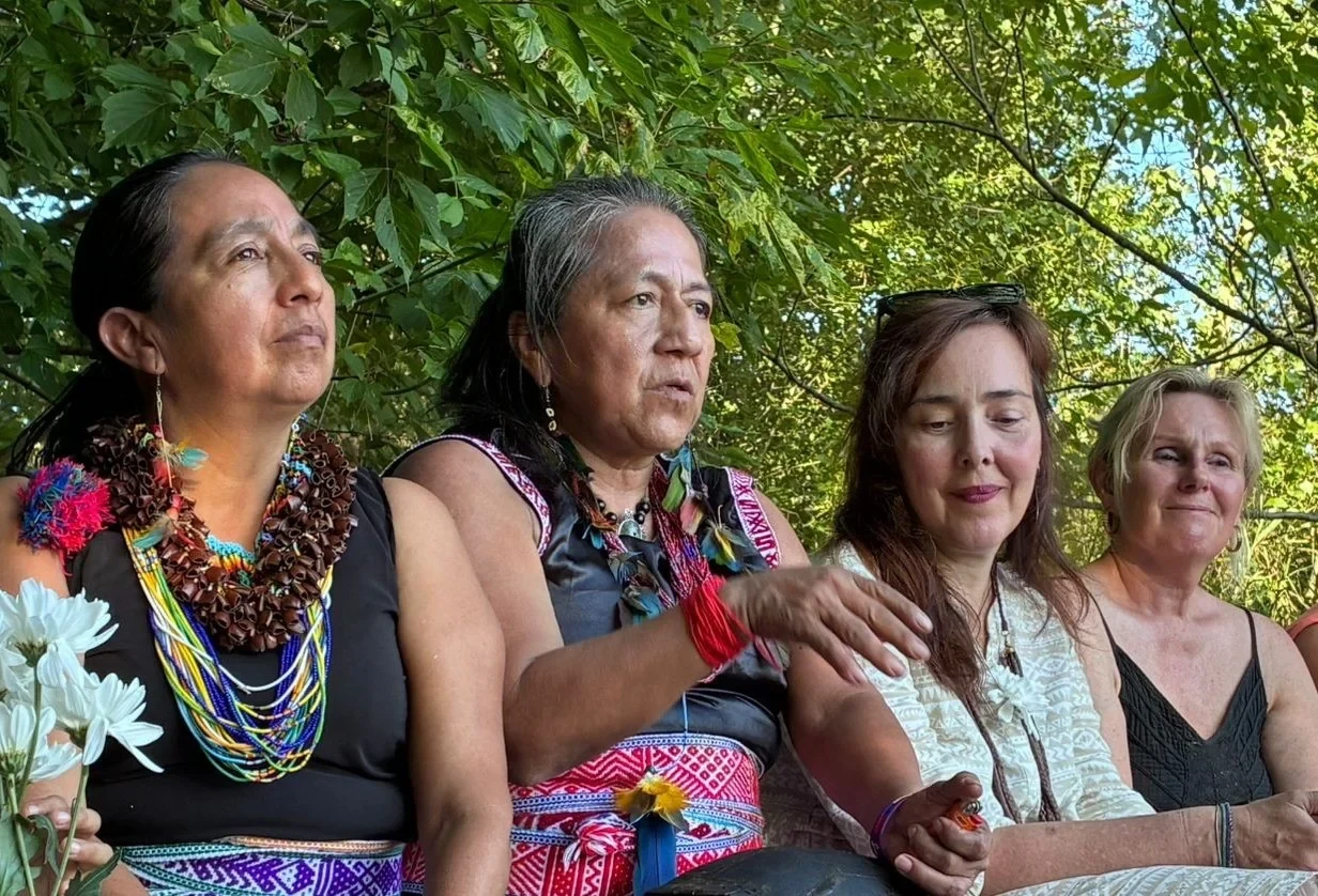 Waira Jacanamijoy (second from left) with participants