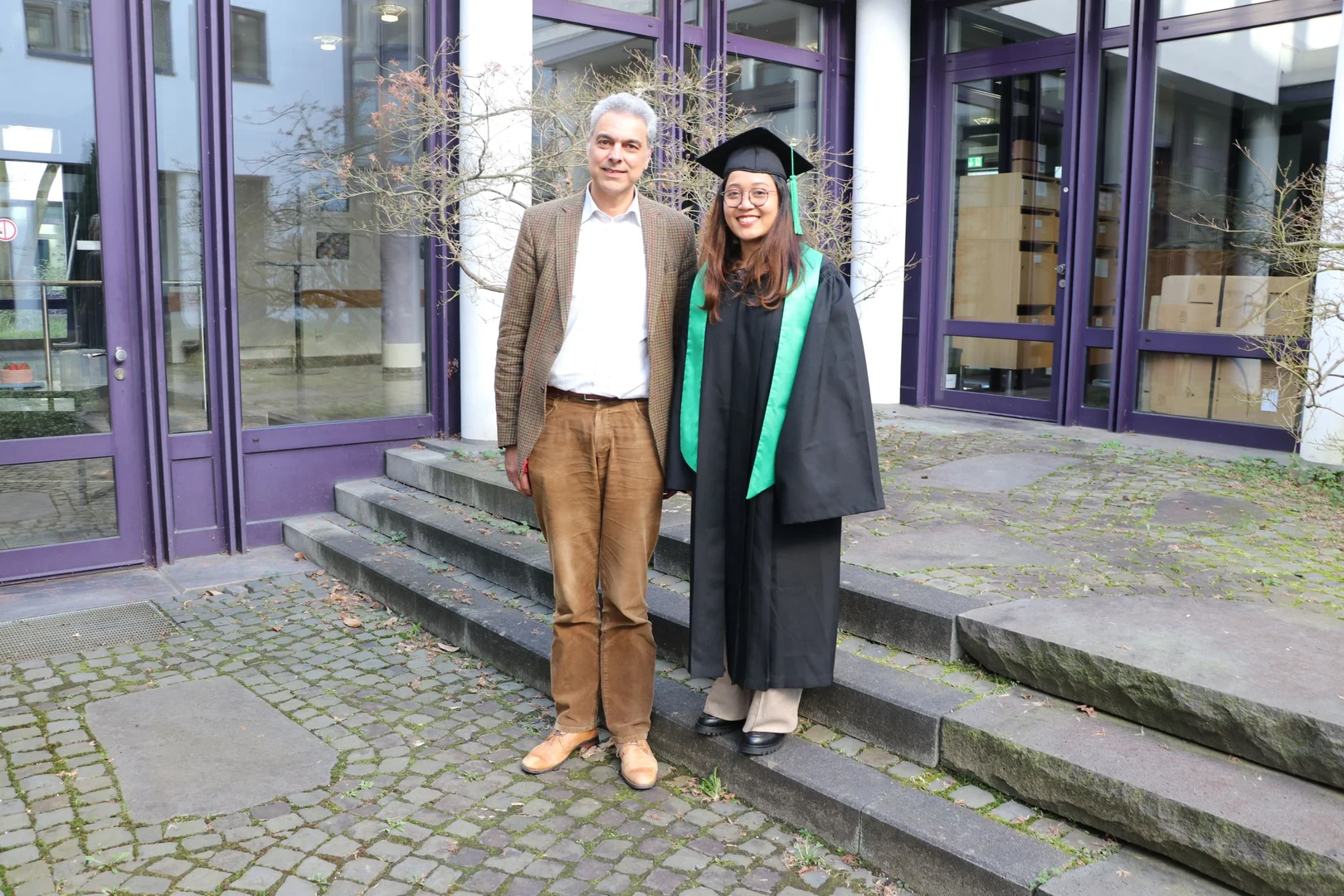 Elza Samantha Elzira after her successful graduation with her supervisor, professor Matin Qaim